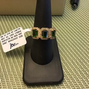 JTV 18K YG over 925 Green Diopside Ring